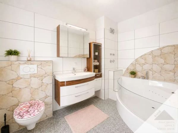 Immobilie in Schönaich - Charmante 3,5-Zimmer-Maisonette-Wohnung im Herzen von Schönaich  - Bild 4
