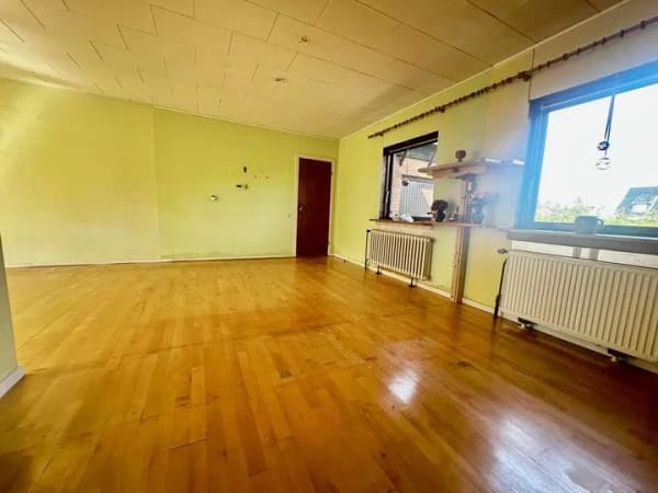 Immobilie in Büdelsdorf - Projekt Albtraum: Ein Haus für Profis, die aus Problemen Rendite machen - Bild 3