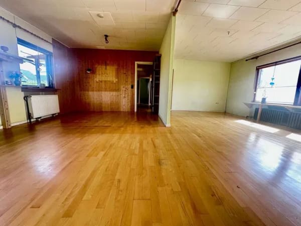 Immobilie in Büdelsdorf - Projekt Albtraum: Ein Haus für Profis, die aus Problemen Rendite machen - Bild 4