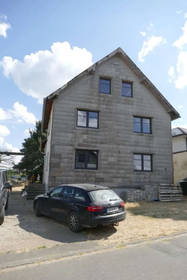 Immobilie in Schleiden - Pferdefreunde aufgepasst! Teilsanierter Altbau im Nationalpark Eifel mit Weideland - Bild 3
