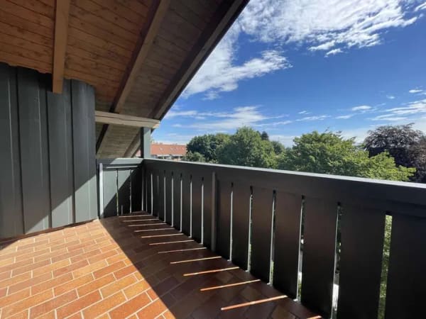 Immobilie in Schongau - Lichtdurchflutete 2 Zimmer Dachgeschosswohnung in begehrter Wohnlage – Ihr neues Wohlfühl Zuhause! - Bild 3