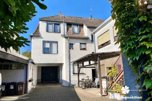 Immobilie in Rüsselsheim am Main - Renditestark, zentral & vielseitig: Großzügiges Wohn Gewerbe Objekt, 2 Häuser, 590m² Wohn/Nutzfl., 7 - Bild 0