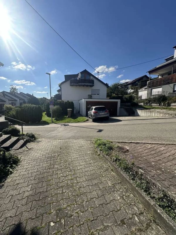 Immobilie in Neckartailfingen - Hier wohnen Sie richtig - Ruhige Aussichtslage - Bild 2