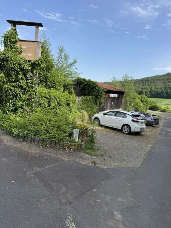 Immobilie in Jesberg - Ihre neue Kapitalanlage inmitten des Kellerwald-Naturparks
2 vermietete WE und 1 freie FeWo - Bild 1