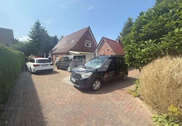 Immobilie in Osteel - Wohnhaus mit möglichem Bauplatz in ruhiger Lage von Osteel - Bild 3
