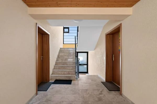 Immobilie in Rastatt - Großzügige 4-Zimmer-Wohnung mit viel Platz zum Wohlfühlen- 4 Zimmer mit Balkon, Keller & Stellplatz - Bild 3