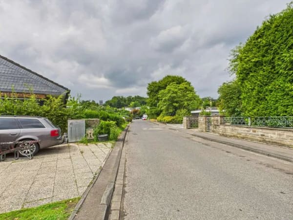 Immobilie in Odenthal - Großzügiges Zweifamilienhaus in Voiswinkel – beste Wohnlage garantiert! - Bild 2