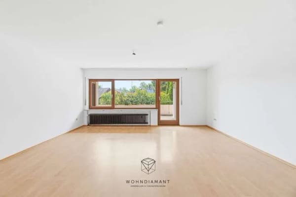 Immobilie in Wendlingen am Neckar - Charmante 2-Zimmer-Wohnung mit großzügigem Balkon, Tiefgarage & Außenstellplatz✨💛 - Bild 1