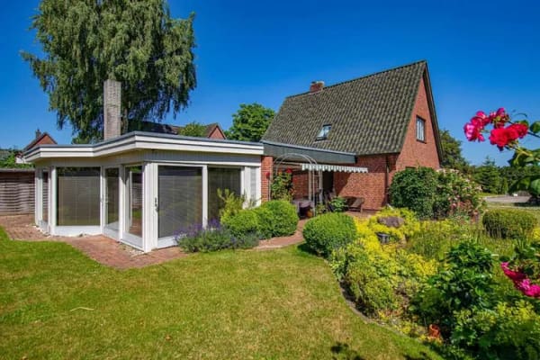 Immobilie in Süderbrarup - Klassischer Landhausstil in Rotziegel & Einliegerwohnung - Bild 0