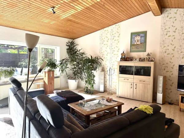 Immobilie in Schortens - Charmantes Einfamilienhaus mit Garten in ruhiger Wohnlage - Bild 3