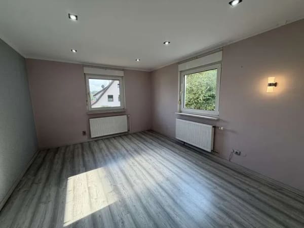 Immobilie in Roigheim - Gemütliches Einfamilienhaus mit viel Gartenfläche in Roigheim ohne Maklerprovision! - Bild 3