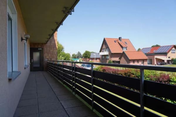 Immobilie in Lehrte - * 3-Zimmer-Wohnung mit Loggia & Garage * - in guter Lage im Ortskern von Sievershausen - Bild 4