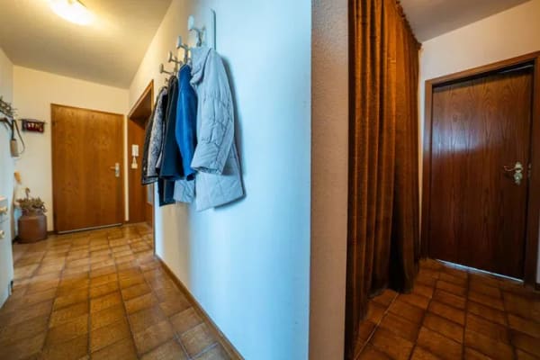Immobilie in Jüchen - Paket-Ensemble für Anleger: 2 vermietete Eigentumswohnungen mit Garage und Garten! - Bild 2