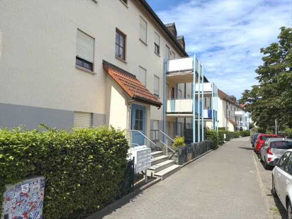 Immobilie in Leegebruch - Freie 1 Zi. Wohnung (WEG) inkl. Einbauküche, Balkon und Pkw-Stellplatz zu verkaufen! - Bild 2