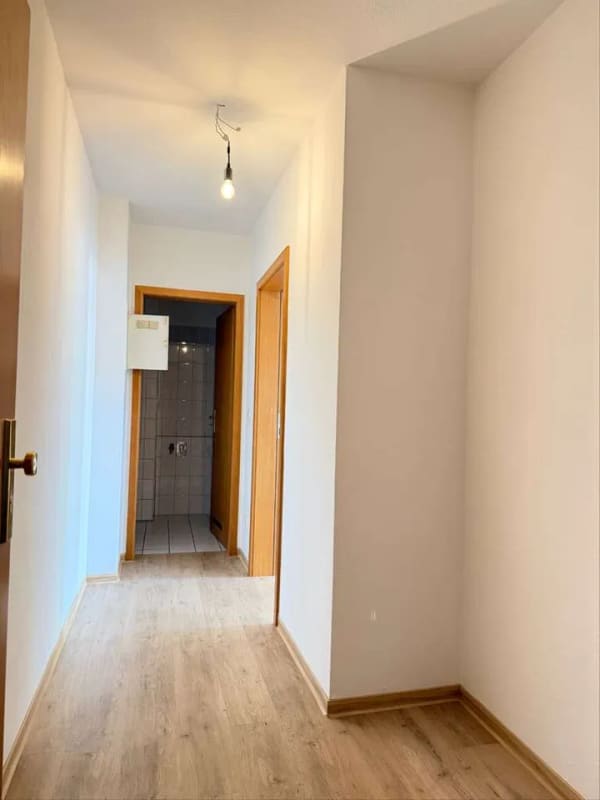 Immobilie in Leegebruch - Freie 1 Zi. Wohnung (WEG) inkl. Einbauküche, Balkon und Pkw-Stellplatz zu verkaufen! - Bild 4