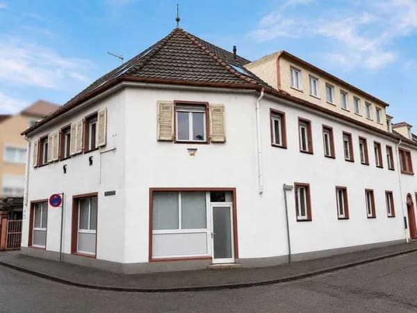 Immobilie in Neustadt an der Weinstraße - Attraktive Kapitalanlage: 7 vermietete Wohnungen, 1 freie Gewerbeeinheit mit Büro, Werkstatt und Gar - Bild 0