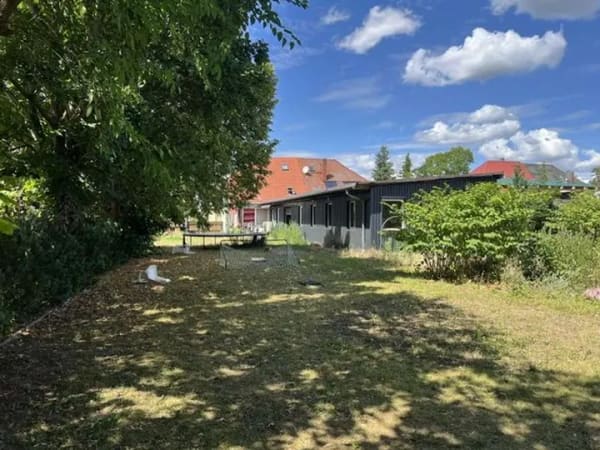 Immobilie in Oranienburg - Platz für die ganze Familie - moderne DHH mit ruhigem Garten - Bild 0