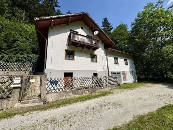 Immobilie in Thyrnau - Einzigartige Lage - sanierungsbedürftiges Objekt! Einfamilienhaus in Niedersatzbach (Thyrnau)   - Bild 2
