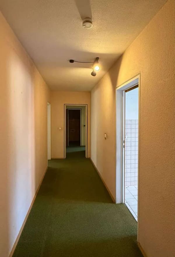 Immobilie in Heidelberg - Helle Wohnung mit Aufzug, Balkonen und viel Gestaltungspotenzial - Bild 1
