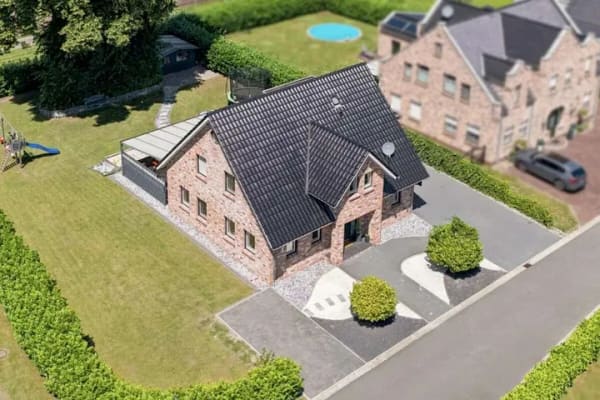 Immobilie in Holtland - Modernes Einfamilienhaus mit hochwertiger Ausstattung auf großzügigem Eigentumsgrundstück - Bild 3
