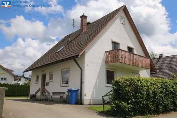 Immobilie in Weitnau - Interessantes Haus auf großzügigem Grundstück für handwerklich Begabte bei Isny - Bild 0
