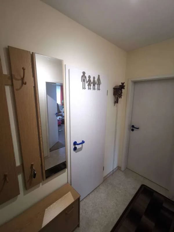 Immobilie in Netzschkau - Vermietete 2-Zimmer-Eigentumswohnung mit Balkon und Stellplatz - Bild 2