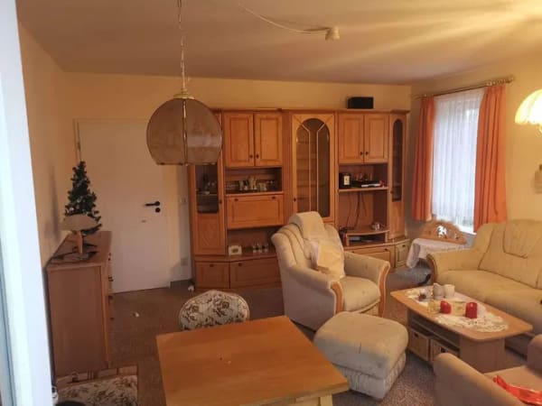 Immobilie in Netzschkau - Vermietete 2-Zimmer-Eigentumswohnung mit Balkon und Stellplatz - Bild 4