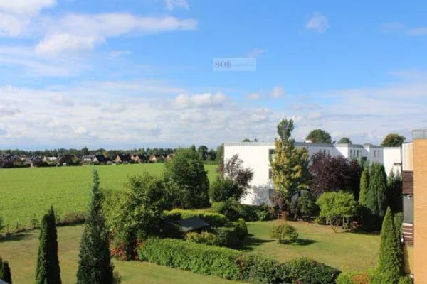 Immobilie in Adendorf - Großzügige 4-Zimmer Wohnung in Adendorf mit herrlichem Blick ins Grüne - Bild 1