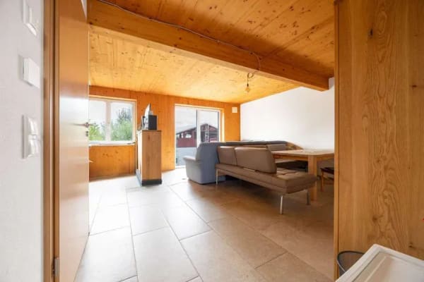 Immobilie in Bruckberg - Modernes Mehrparteienhaus in energieeffizienter Hybridbauweise - Bild 2