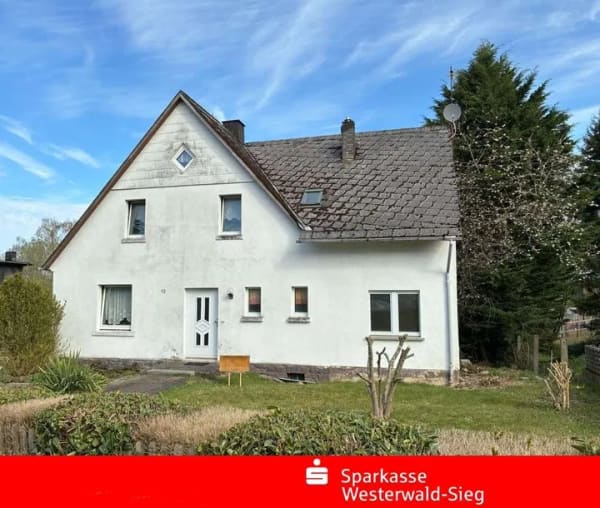 Immobilie in Kausen - Für Familien mit Platzbedarf - Einfamilienhaus mit großem Gartengrundstück  - Bild 0