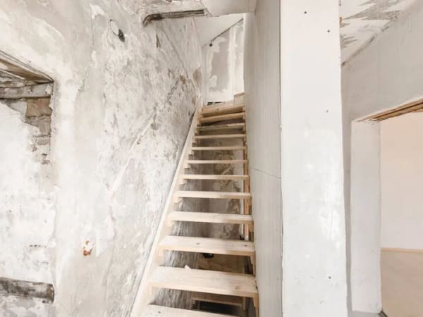 Immobilie in Alsdorf - Sanierungsobjekt mit Entwicklungspotenzial, Altbau in zentraler Lage von Alsdorf - Bild 1