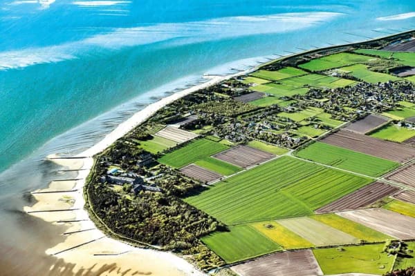 Immobilie in Utersum - Neubau nahe dem Strand auf der Insel Föhr 25938 Utersum, Triibergem 23 und 23 a - Bild 2