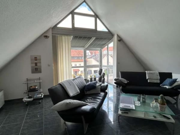 Immobilie in Uttenreuth - Viel Platz auf 2 Etagen...Maisonette mit 3,5-Zimmern in Uttenreuth - Bild 3