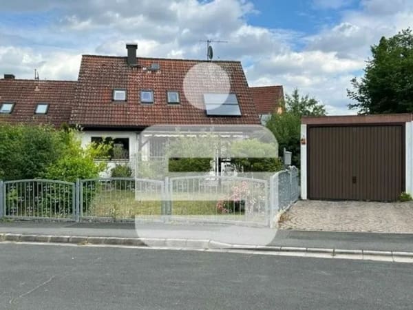 Immobilie in Großenseebach - Einfamilienhaus in Großenseebach...Platz für Wohnideen! - Bild 0