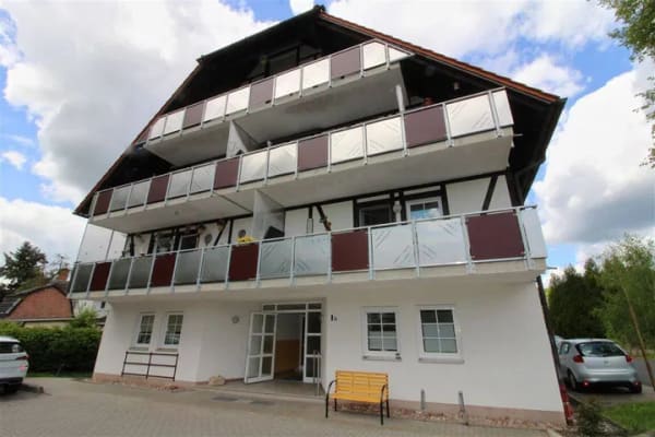 Immobilie in Schleusingen - Wohnen mit Blick zur Bertholdsburg - gepflegte Eigentumswohnung in Schleusingen - Bild 2