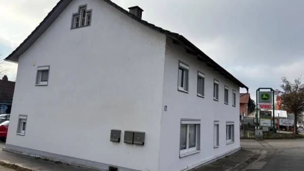 Immobilie in Künzing - Dreifamilienhaus mit Ferienwohnung - umfassend saniert 2017-2024 - Bild 0