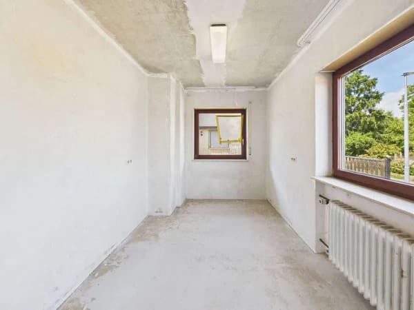 Immobilie in Kappel-Grafenhausen - Haus in Kappel-Grafenhausen – Entkernt, 3 Etagen & nach Wunsch gestaltbar! - Bild 4