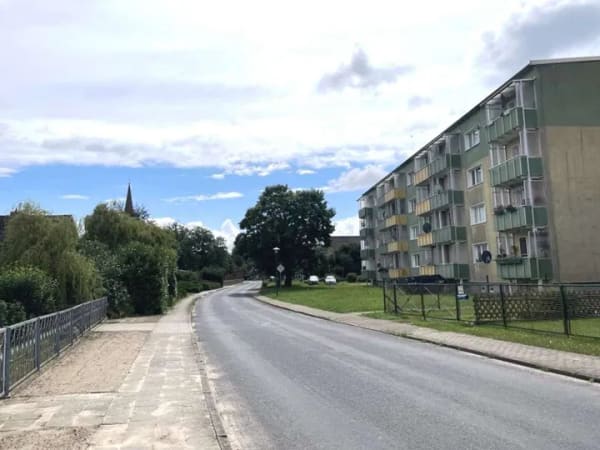 Immobilie in Siedenbollentin - Bezugsfrei - Haus in Siedenbollentin mit Garten und Doppelgarage - Bild 4