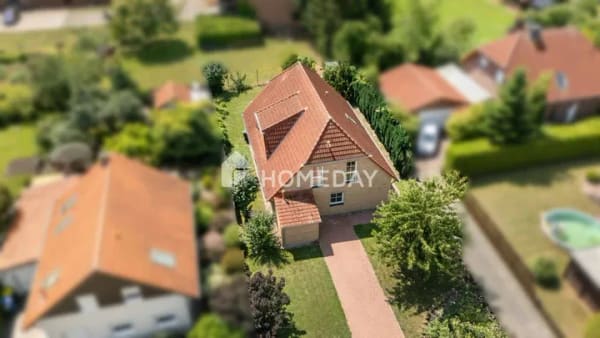 Immobilie in Algermissen - Familienidyll mit viel Platz - Gepflegtes EFH auf 635 m² Grundstück mit Sonnenterrasse - Bild 0