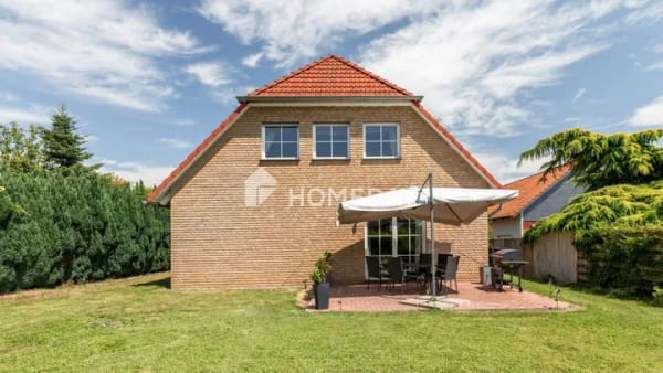Immobilie in Algermissen - Familienidyll mit viel Platz - Gepflegtes EFH auf 635 m² Grundstück mit Sonnenterrasse - Bild 4