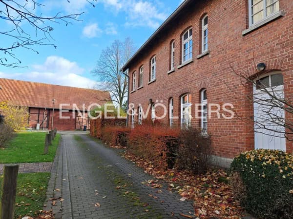 Immobilie in Schöppenstedt - Land-Charme mit Ausbaupotenzial und reichlich Platz - Bild 0