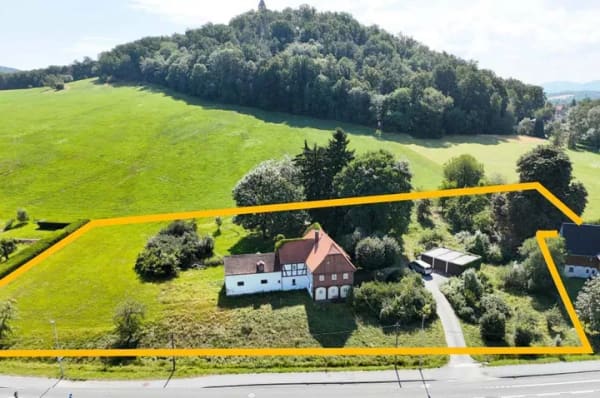 Immobilie in Seifhennersdorf - Wohnen mit Charme – saniertes historisches Umgebindehaus auf großzügigem Naturgrundstück - Bild 3
