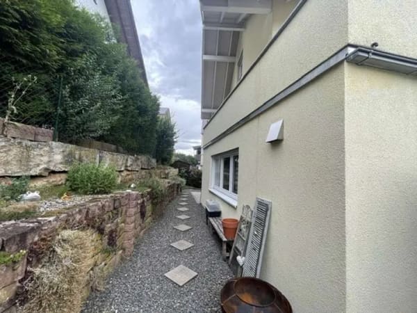 Immobilie in Obrigheim - Empfehlenswerte Wohlfühlimmobilie mit Garten, Garage und Carport - Bild 4
