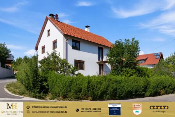 Immobilie in Bruckberg - +++Kernsaniertes Einfamilienhaus m. 4 Schlafzimmern & individueller Gestaltungsfreiheit in Bruckberg - Bild 0