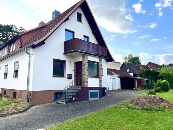 Immobilie in Heinsen - Perfekt für Paare o. kleine Familien: Solide Doppelhaushälfte in Heinsen - Bild 1