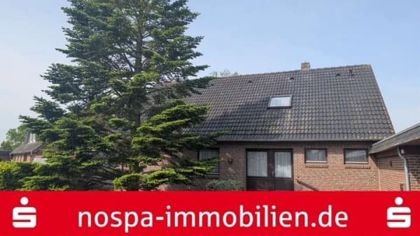 Immobilie in Niesgrau - Voll unterkellertes Einfamilienhaus mit separater Einliegerwohnung im Dachgeschoss  - Bild 0