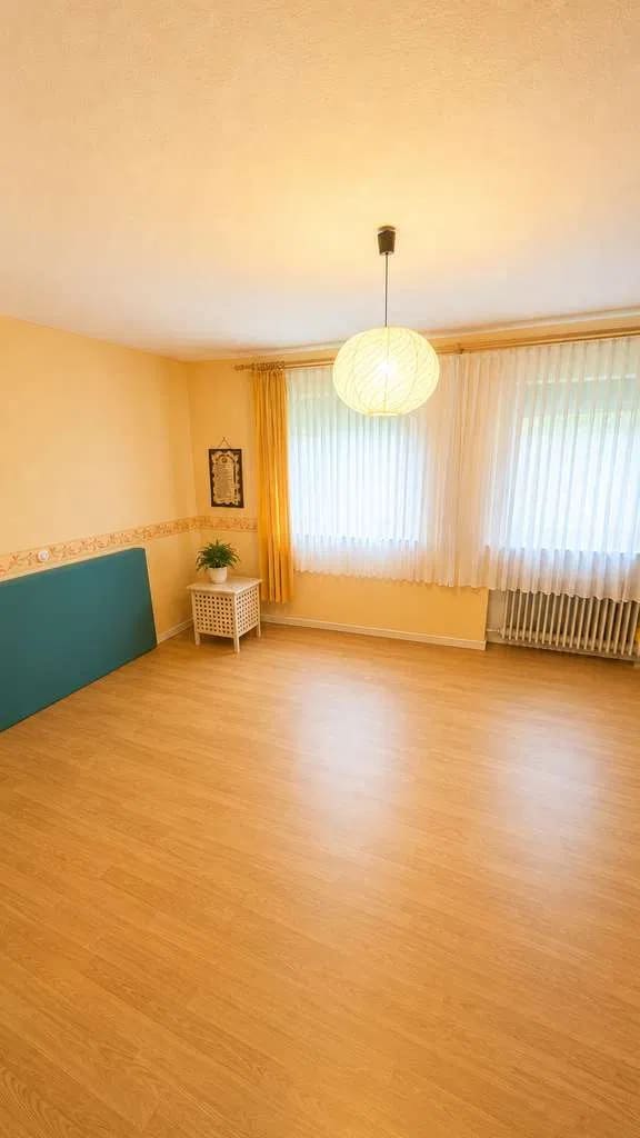 Immobilie in Schwienau - Großzügiges Zweifamilienhaus mit weitläufigem Grundstück in ländlicher Lage bei Schwienau - Bild 2