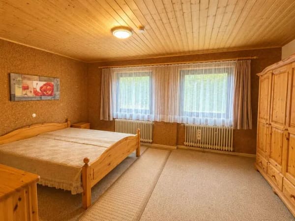 Immobilie in Schwienau - Großzügiges Zweifamilienhaus mit weitläufigem Grundstück in ländlicher Lage bei Schwienau - Bild 3