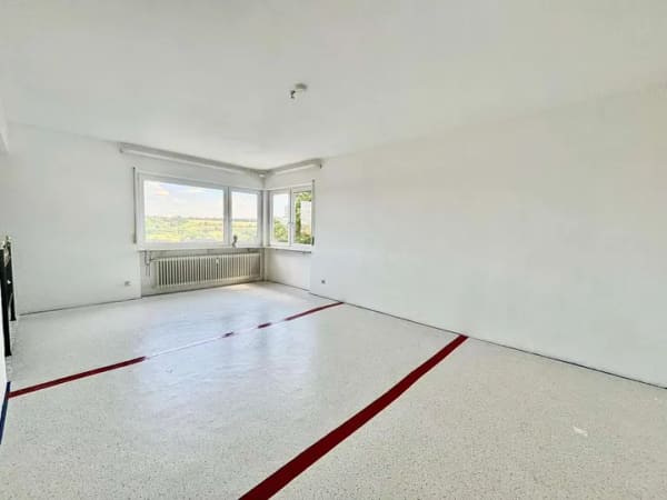 Immobilie in Sigmaringen - Schöne Wohnung mit Balkon, *Schlossblick* und Garage! - Bild 1