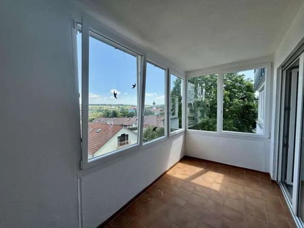 Immobilie in Sigmaringen - Schöne Wohnung mit Balkon, *Schlossblick* und Garage! - Bild 2
